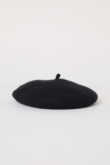 Vicky Beret