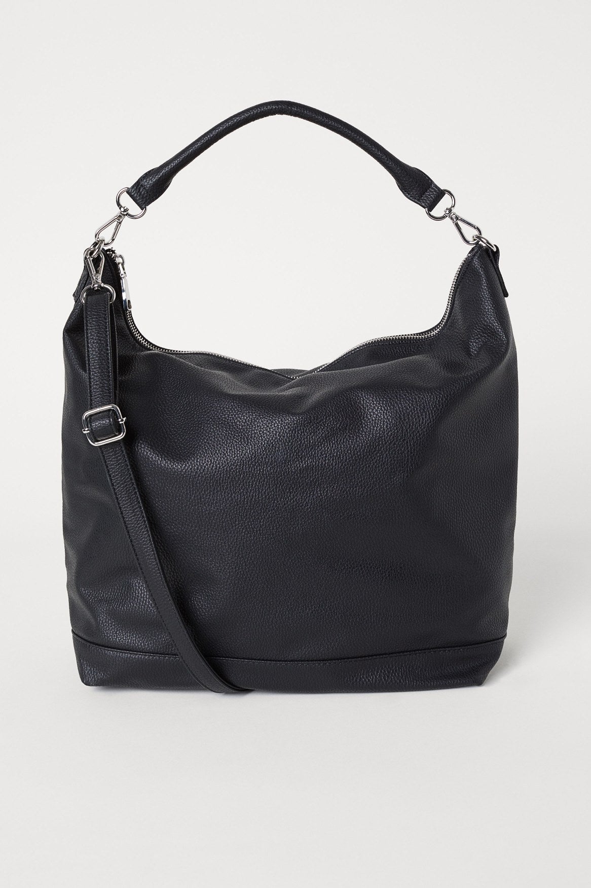 Izzy Hobo Bag(1)