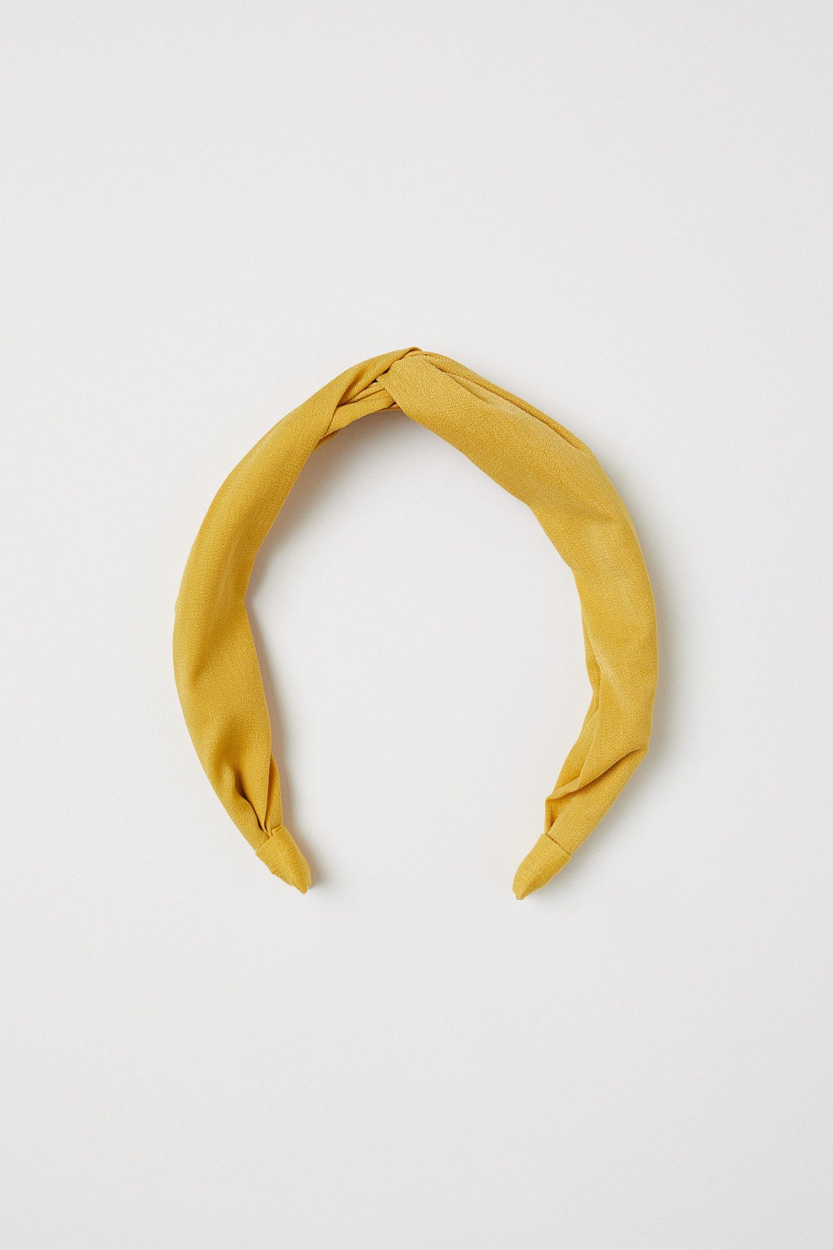 Alice knot headband