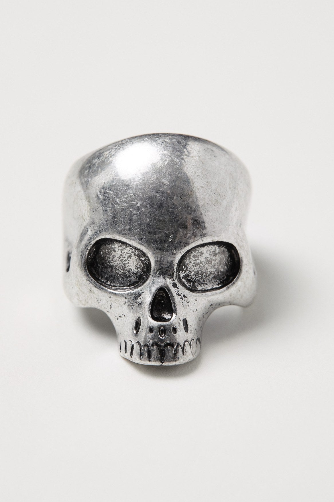 Ring skull