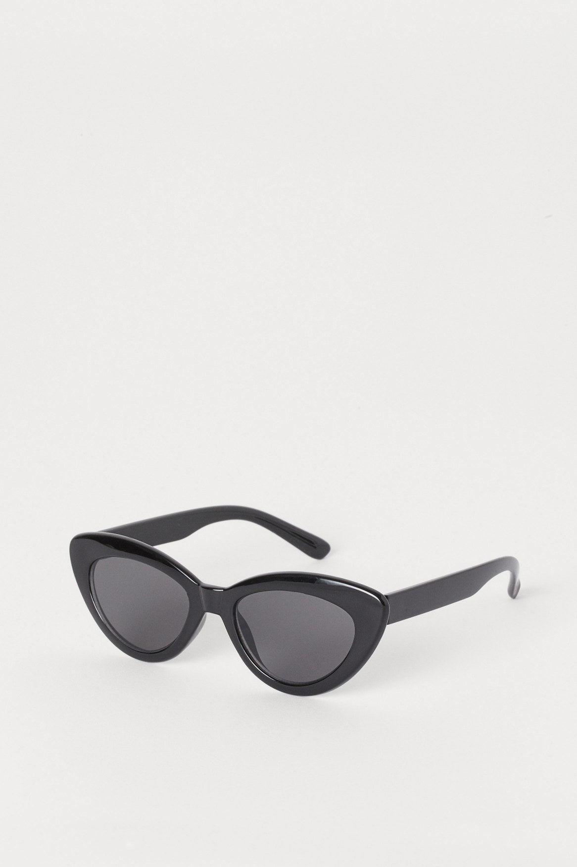 COLIN cateye sunglasses