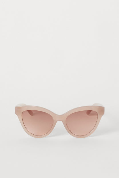 Adele sunglasses