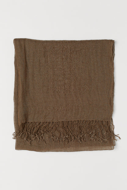 Lina Linnen scarf.