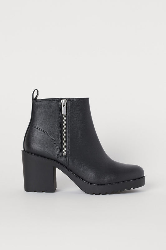 Jenny Zip boot