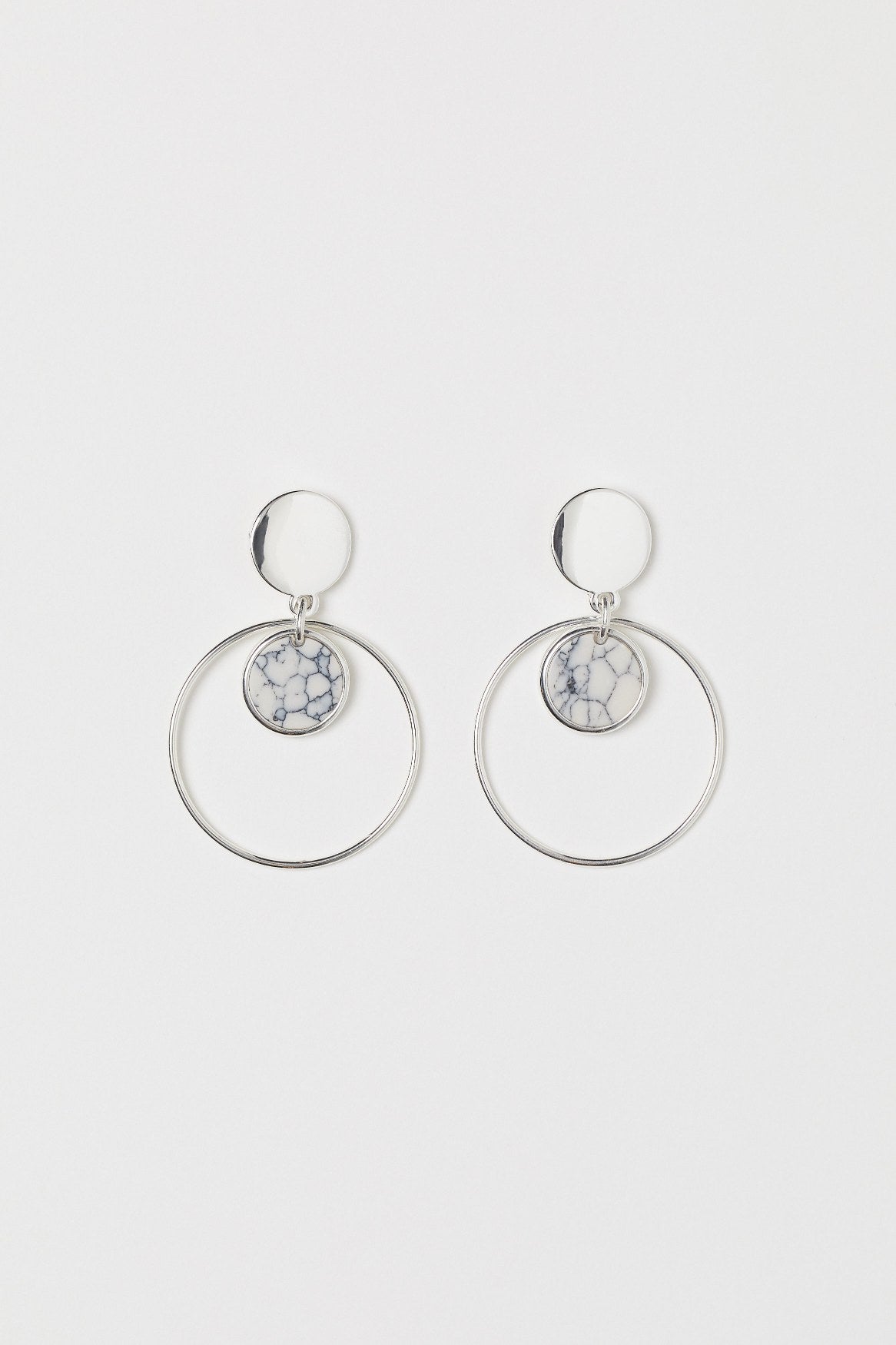 Class Vendela earring