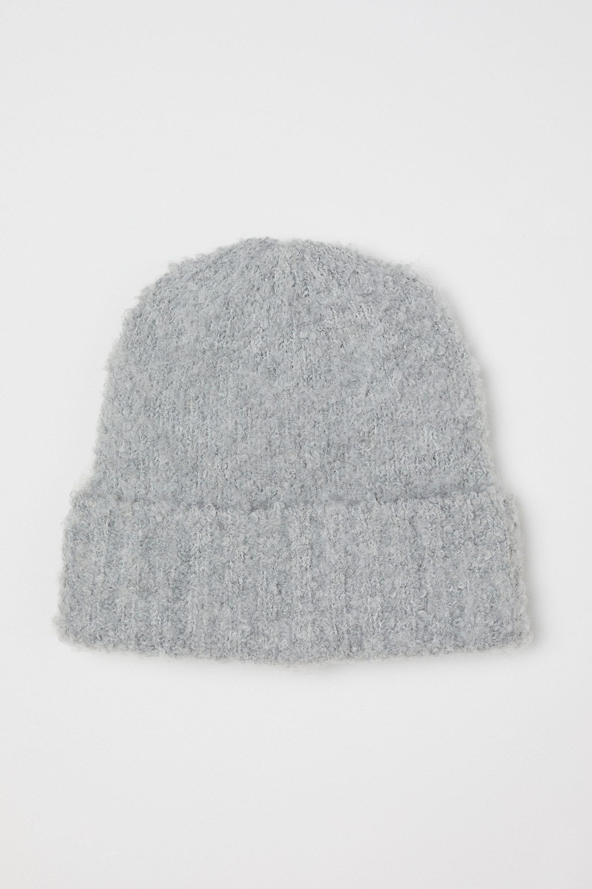 BETTY BUCLE BEANIE