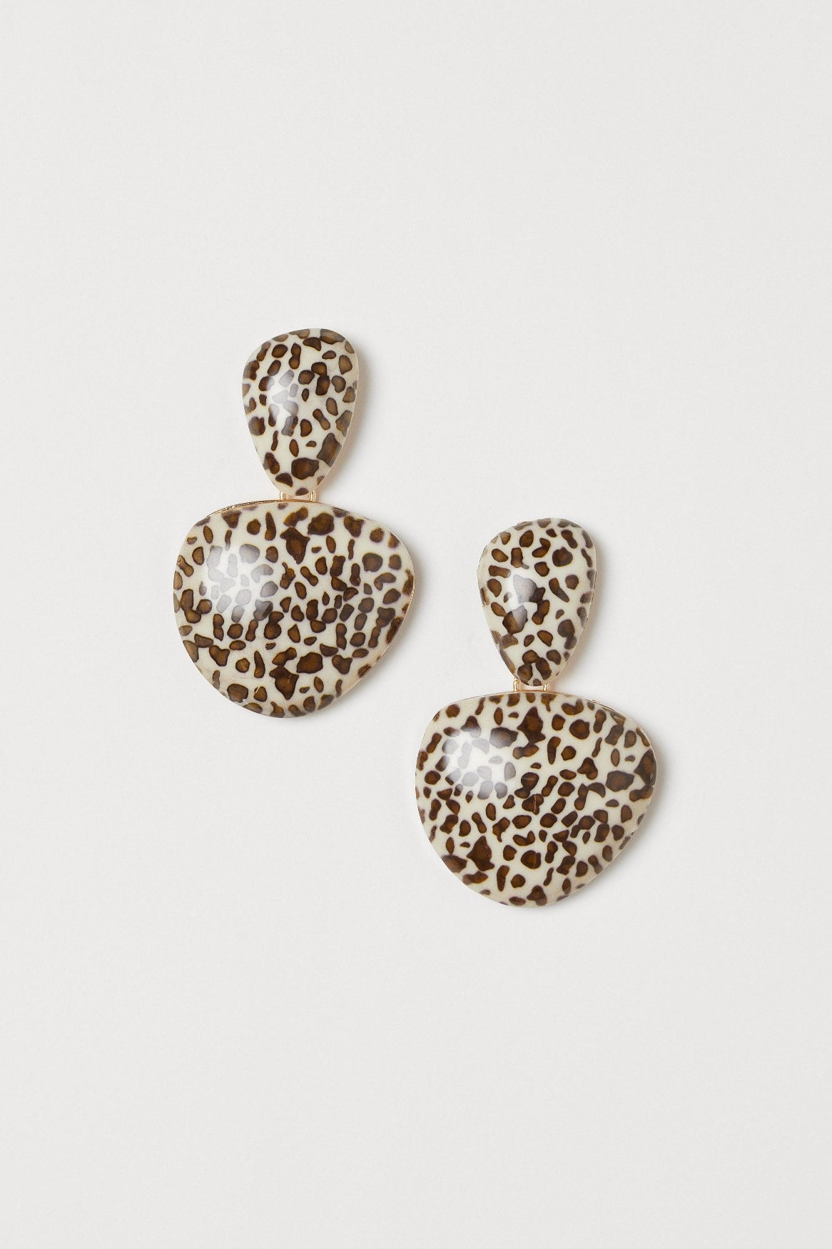 Cool Leopold earring