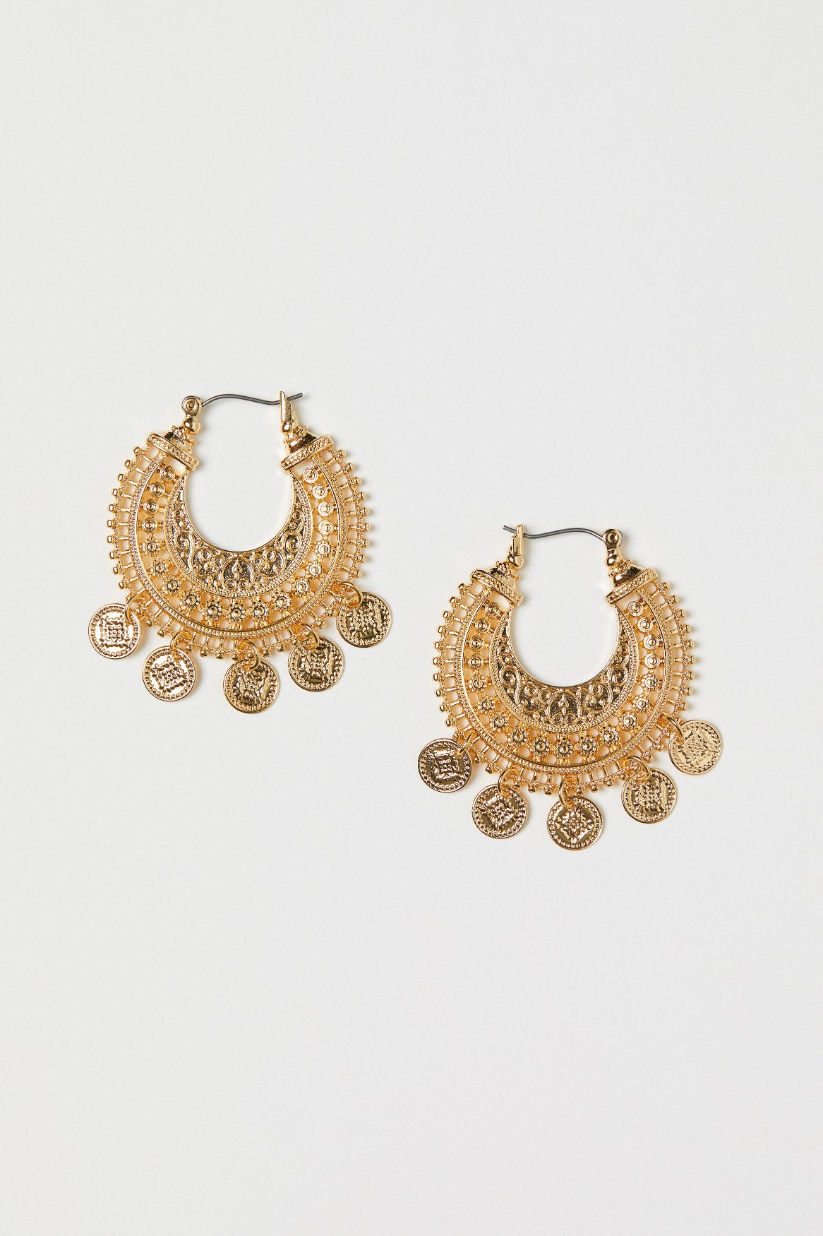 Flirty Tango earring