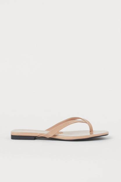 Selda thong sandal