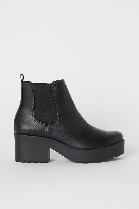 Bossian boot