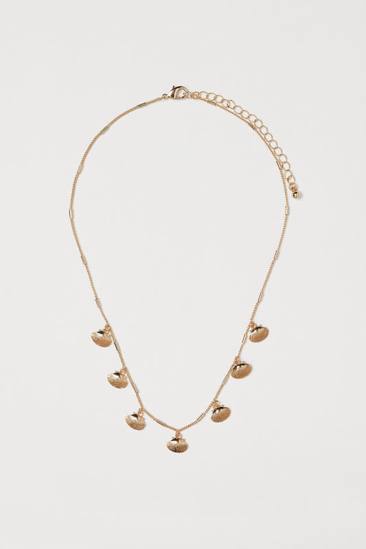 Flirty Shellnea necklace