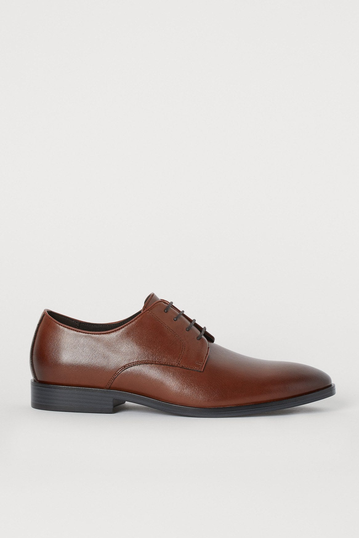 Vito Derby Shoe