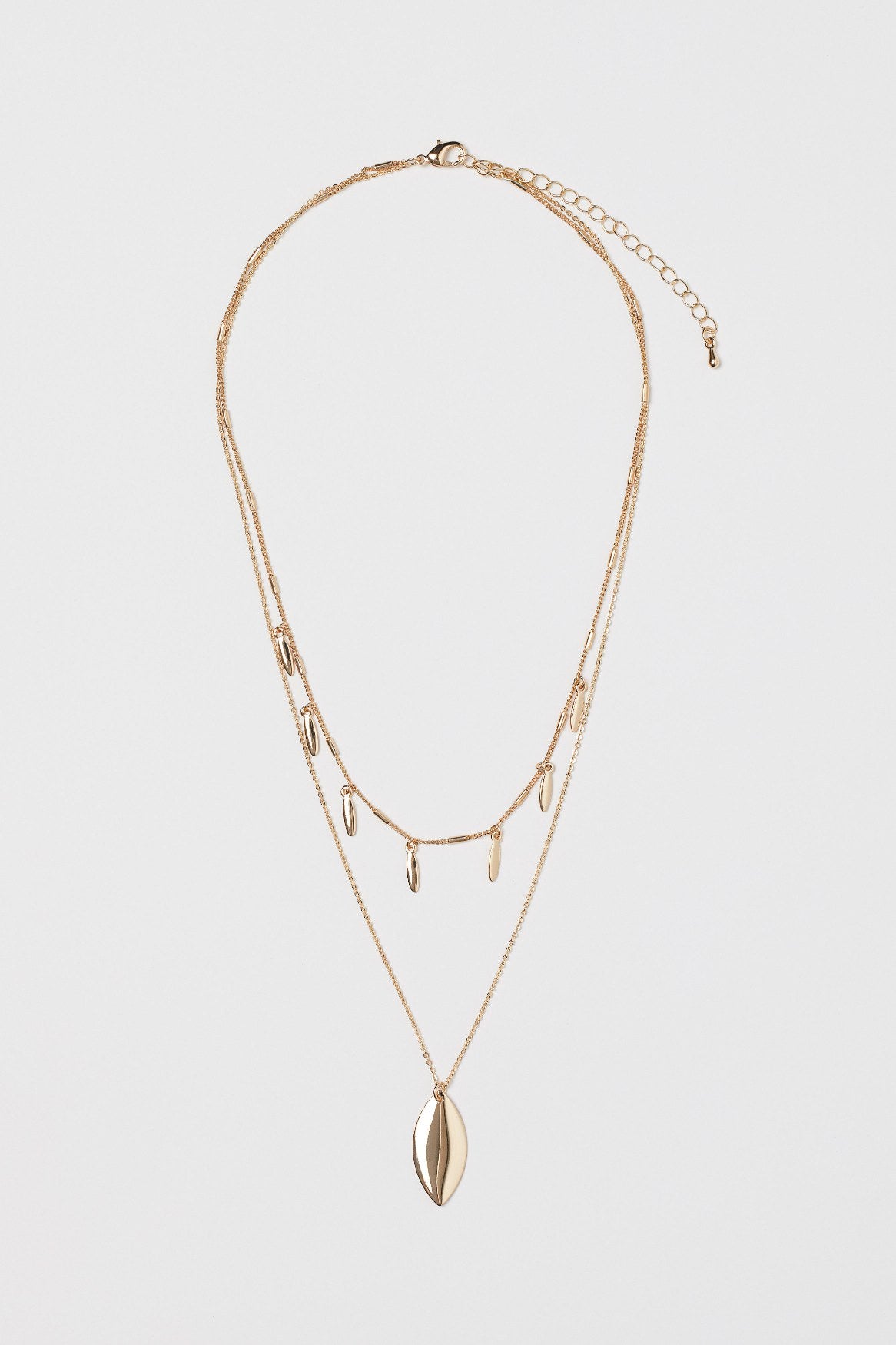 Flirty Levy necklace