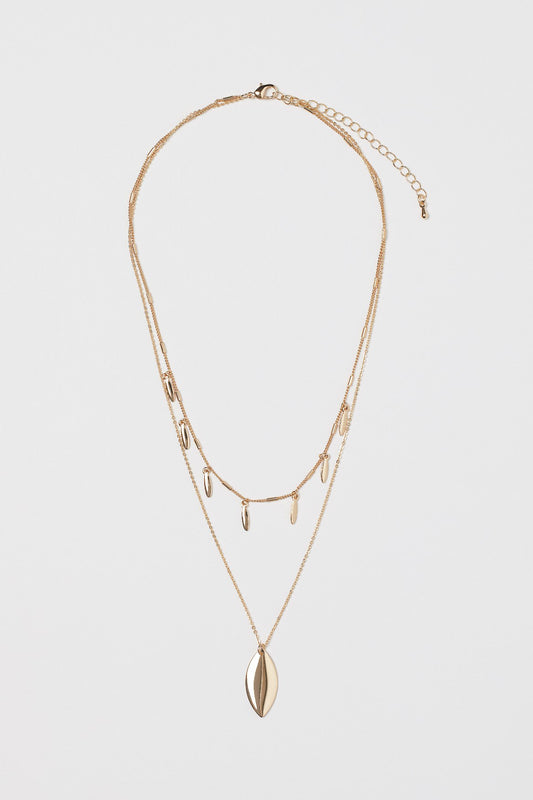 Flirty Levy necklace