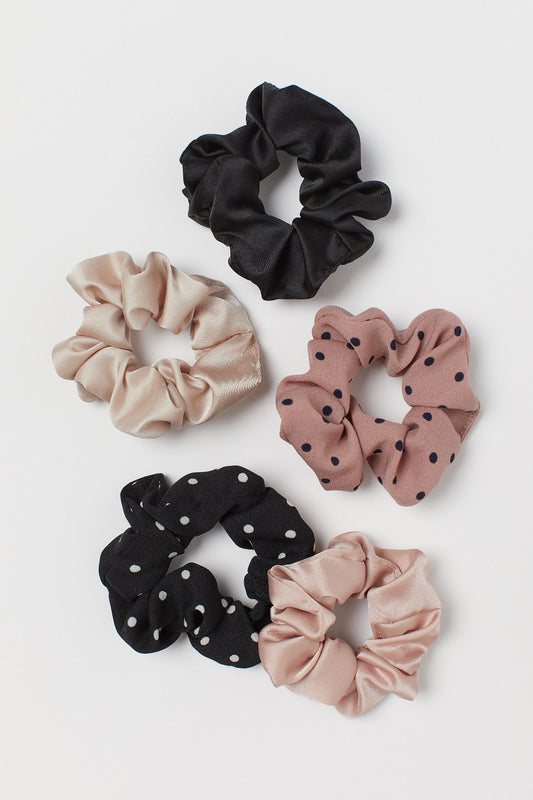 5p bella scrunchies