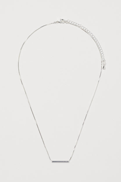 Flirty Olympia necklace