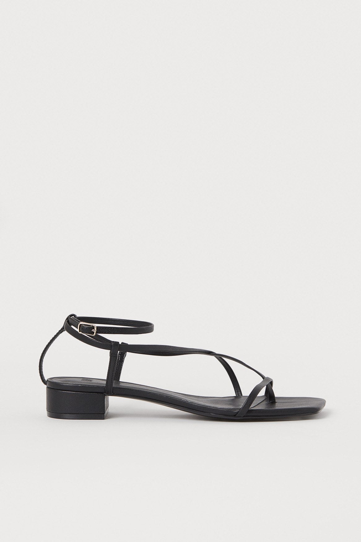 Nena Sandal