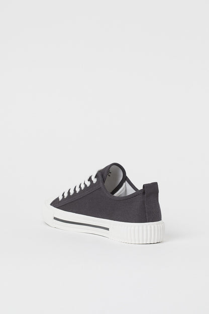 Lameeka Canvas Sneaker