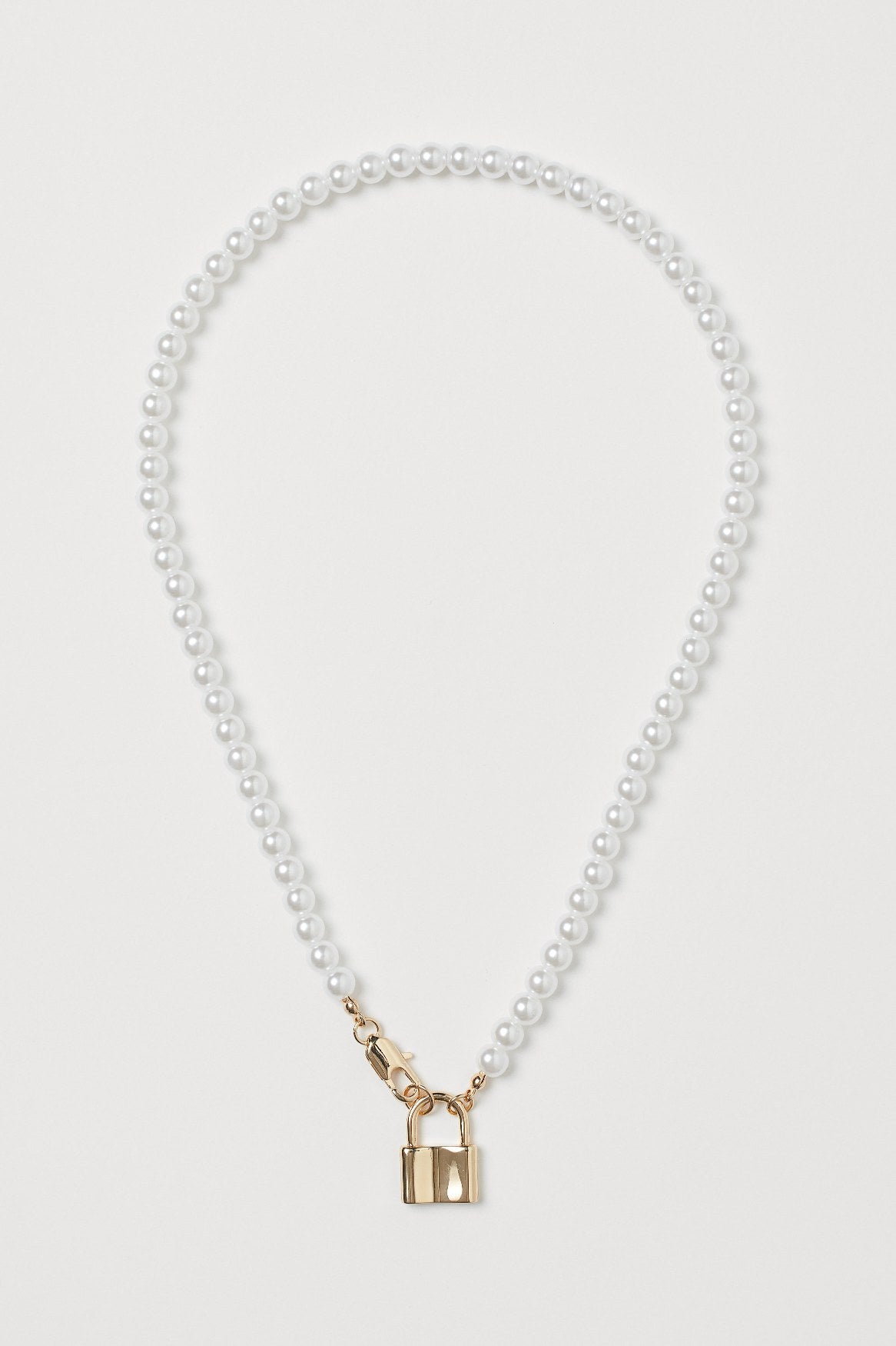 CLIO PEARL NECKLACE