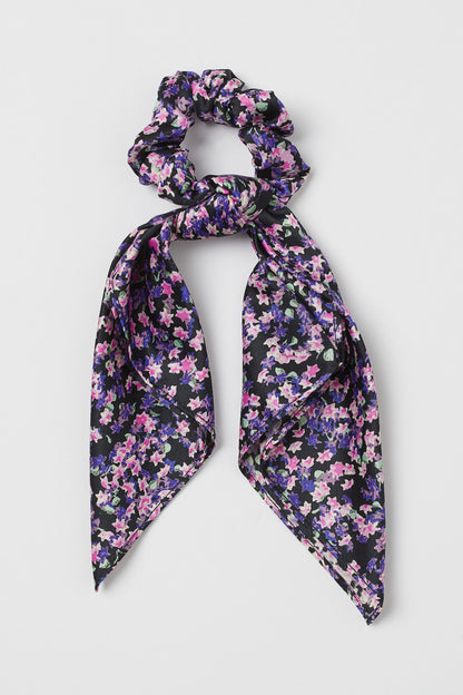 Conscious scarf scrunchie