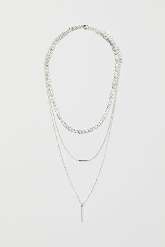 Flirty Lora necklace